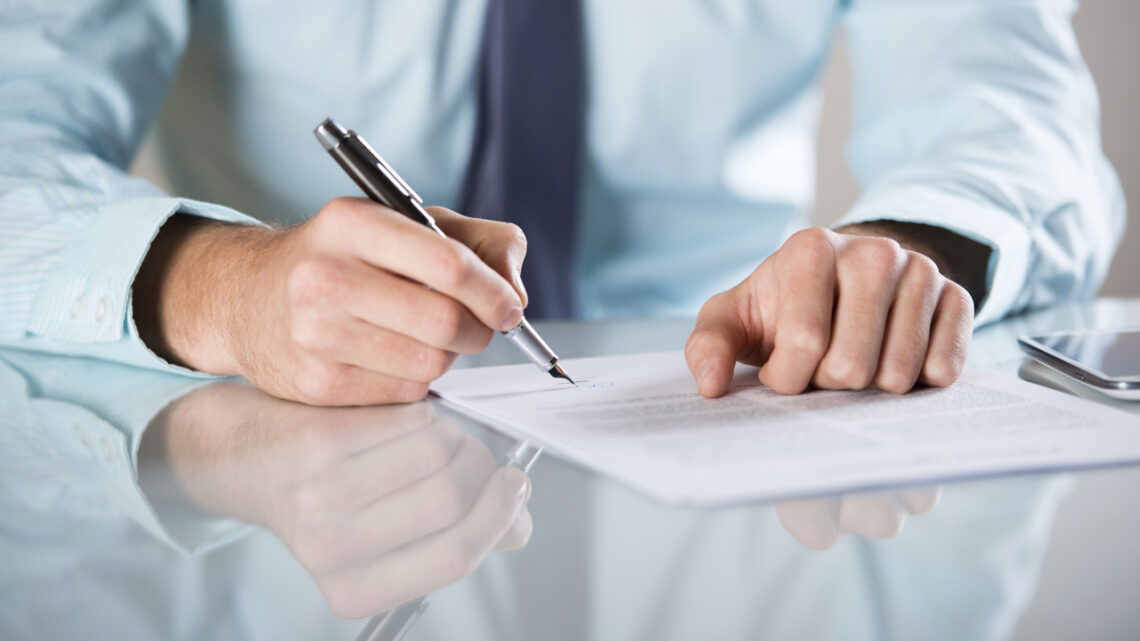 , 5 Business Contract Mistakes You Can Avoid with the Help of Los Angeles Corporate Law Attorneys