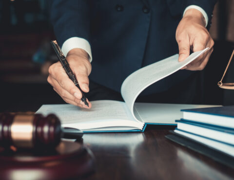 How Civil Attorney in Los Angeles Can Help You Avoid Common Mistakes Made in Contract Agreements
